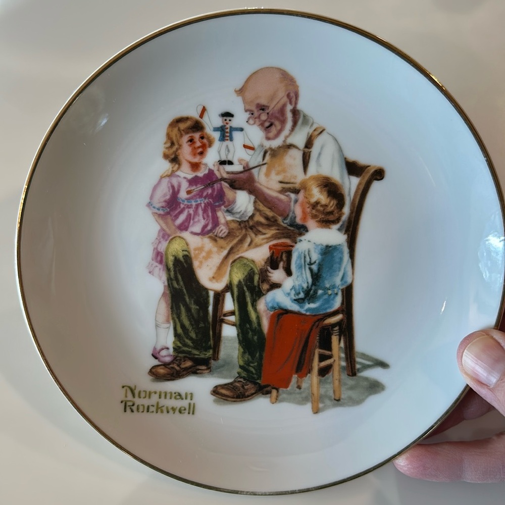 NORMAN ROCKWELL “The Toymaker” 1984 Collector Plate 6.5”
